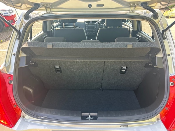 Used Suzuki Swift 2014 for sale - 74401901: Photo 14