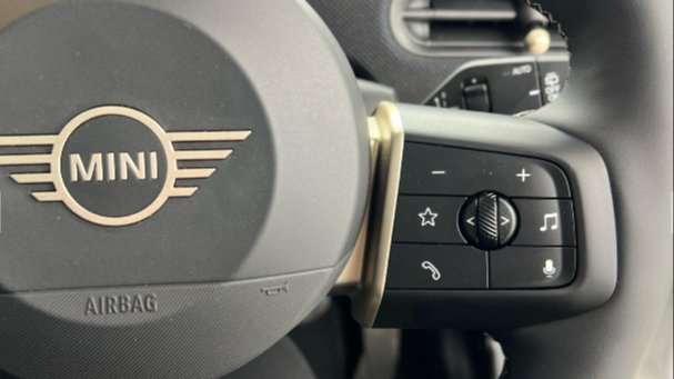 Used MINI Cooper 2025 for sale - 77961008: Photo 10