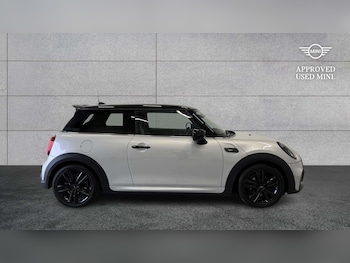 Used MINI Hatch 2021 for sale - 78812451: Photo