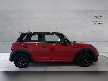 Used MINI Hatch 2023 for sale - 77740918: Photo