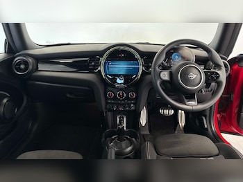 Used MINI Hatch 2023 for sale - 77740918: Photo