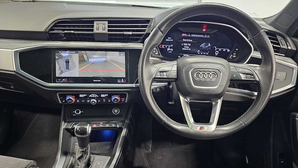 Used Audi Q3 2021 for sale - 75218679: Photo 15