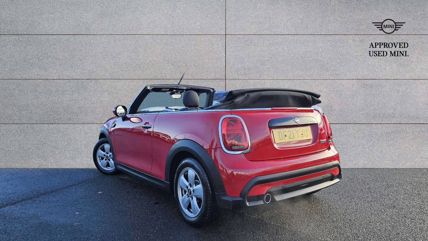 Used MINI Convertible 2021 for sale - 76691988: Photo 2