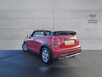 Used MINI Convertible 2021 for sale - 76691988: Photo