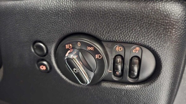 Used MINI Hatch 2023 for sale - 75496613: Photo 28