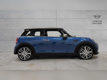 Used MINI Hatch 2023 for sale - 75496613: Photo