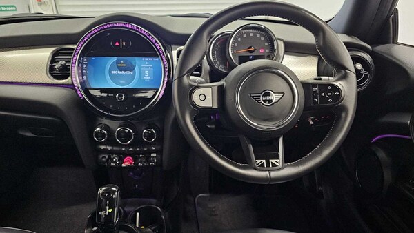 Used MINI Hatch 2023 for sale - 75496613: Photo 5