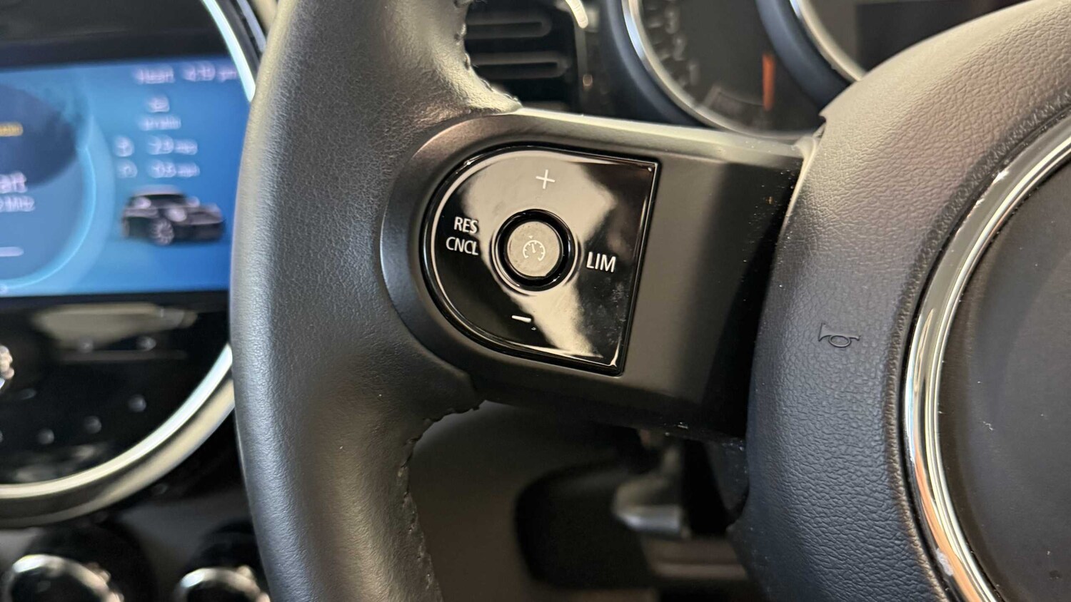 Used MINI Hatch 2022 for sale - 77995782: Photo 27