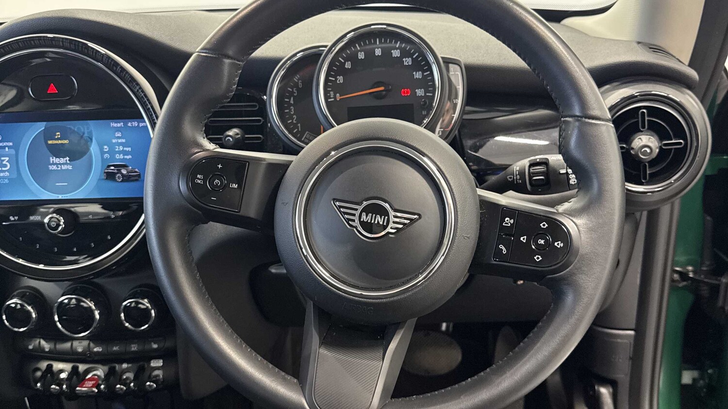 Used MINI Hatch 2022 for sale - 77995782: Photo 31