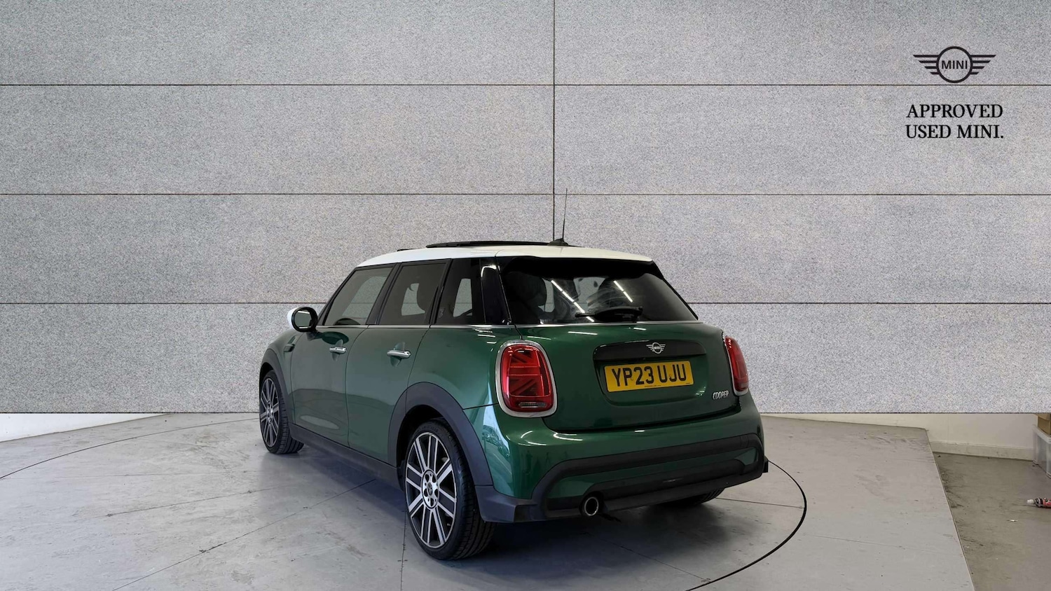 Used MINI Hatch 2023 for sale - 78209276: Photo 2