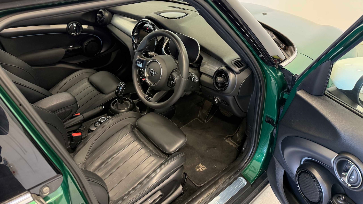 Used MINI Hatch 2023 for sale - 78209276: Photo 24