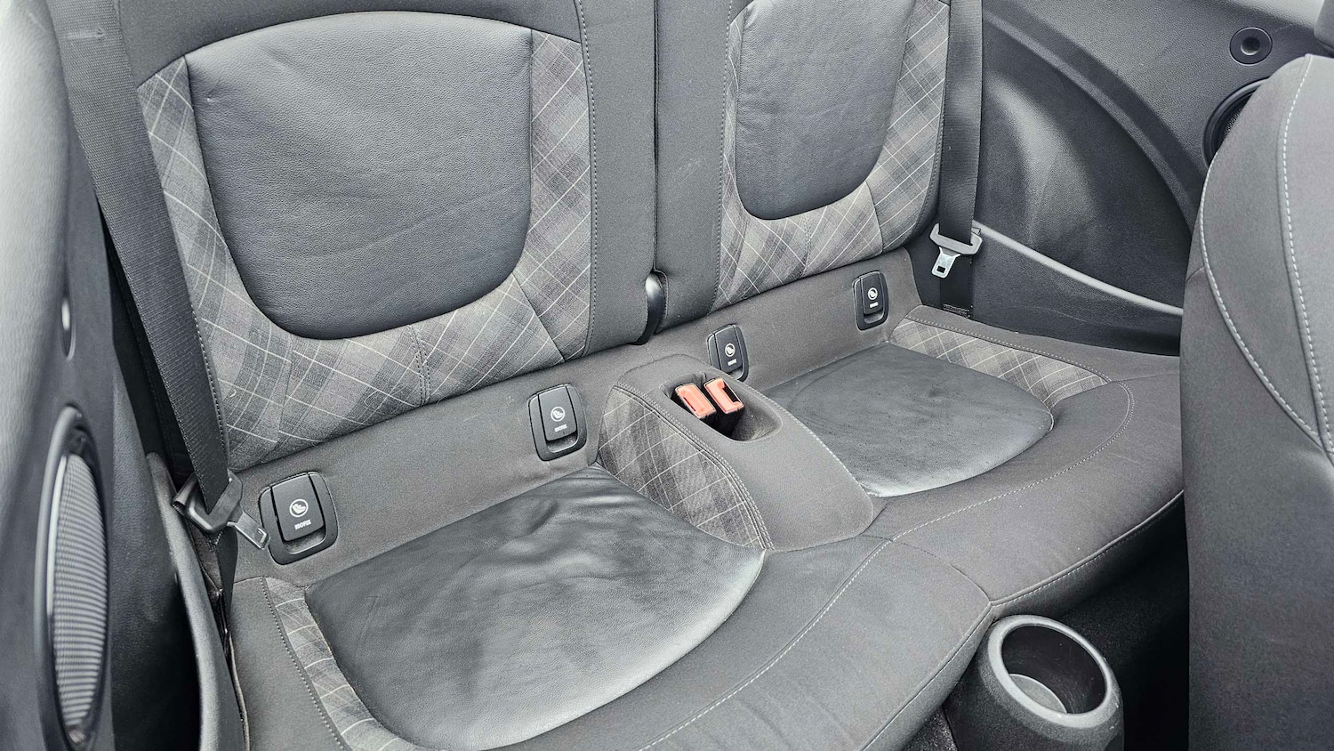 Used MINI Convertible 2018 for sale - 77316434: Photo 13