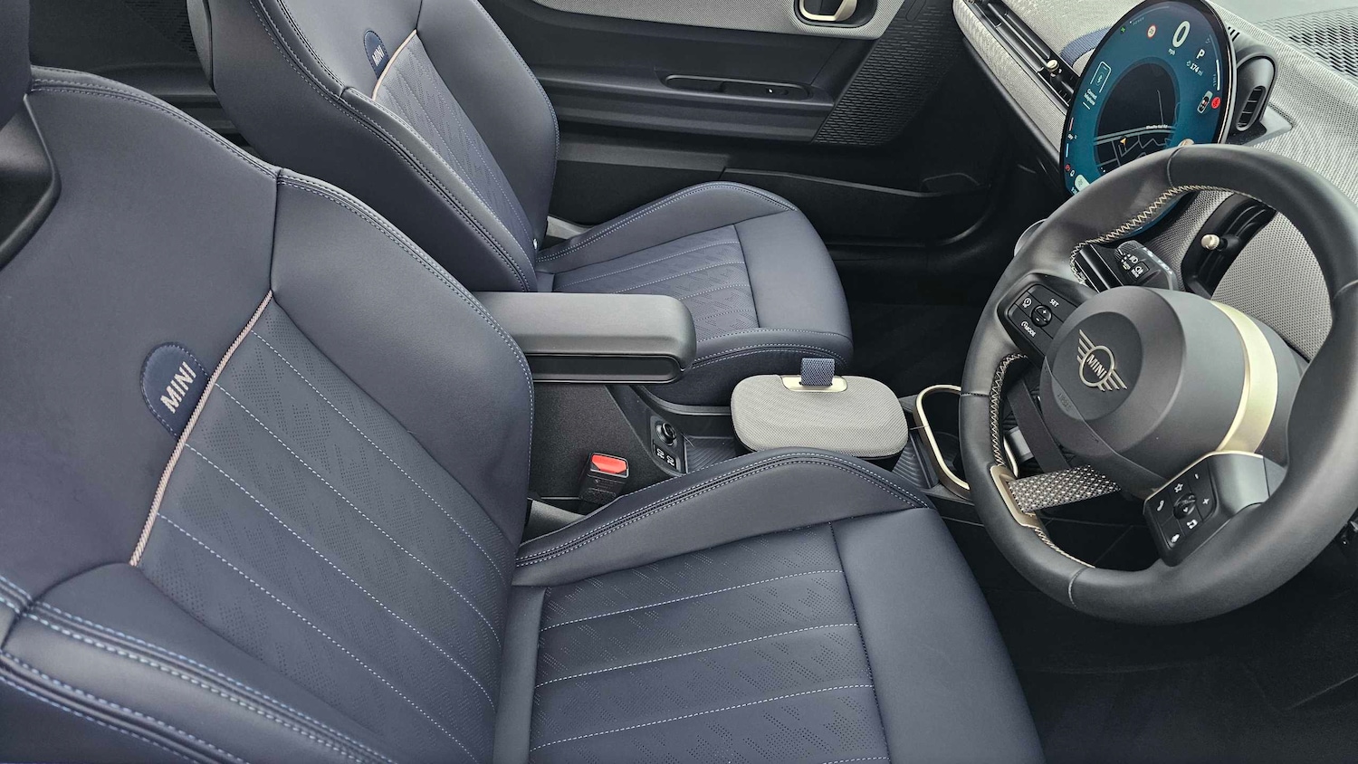 Used MINI Cooper 2024 for sale - 77178955: Photo 11