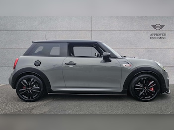 Used MINI Hatch 2019 for sale - 76286321: Photo 3
