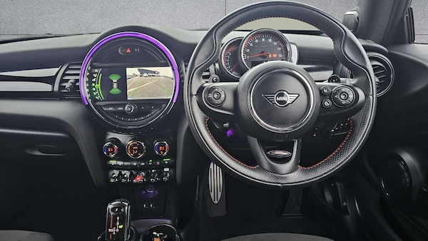 Used MINI Hatch 2019 for sale - 76286321: Photo 5