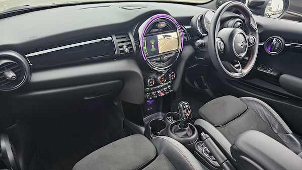 Used MINI Hatch 2019 for sale - 76286321: Photo 7