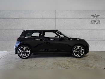 Used MINI Cooper 2024 for sale - 75218034: Photo