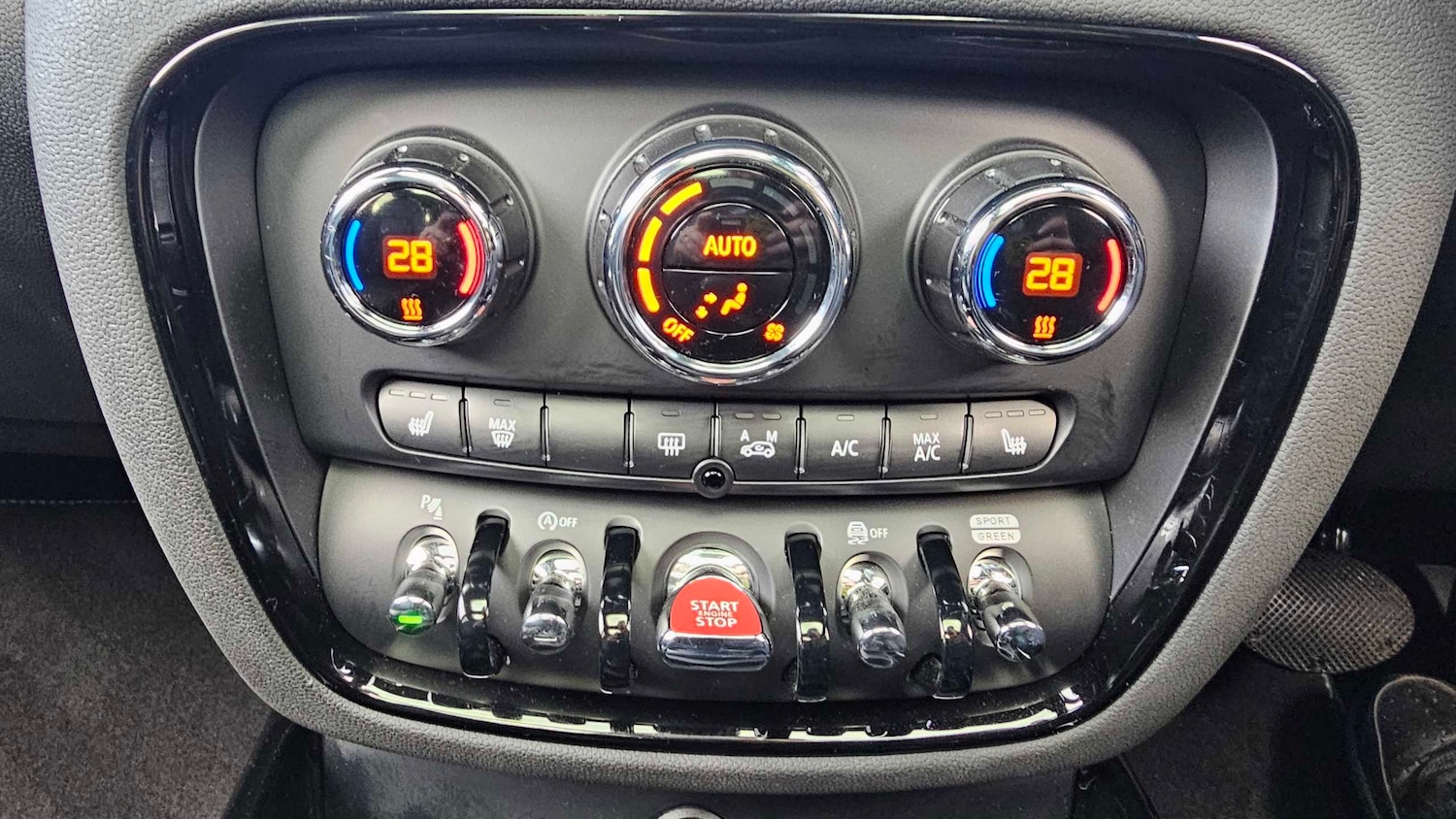 Used MINI Clubman 2023 for sale - 77083088: Photo 32