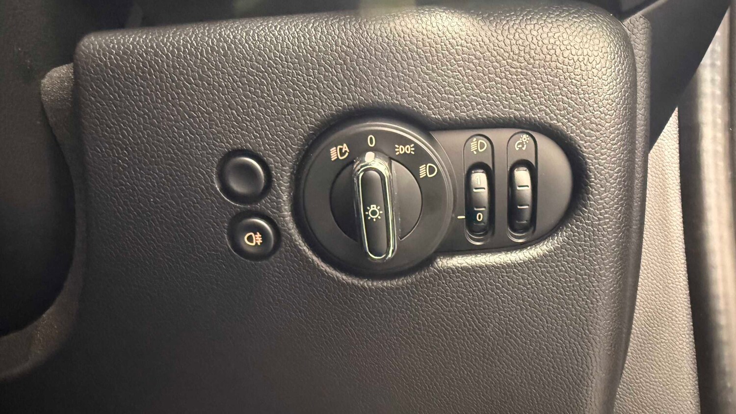 Used MINI Hatch 2024 for sale - 78118702: Photo 24