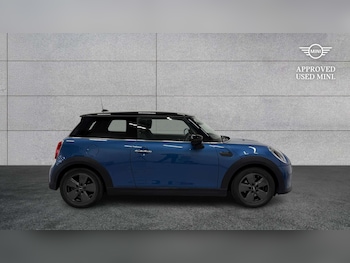 Used MINI Hatch 2023 for sale - 78451611: Photo