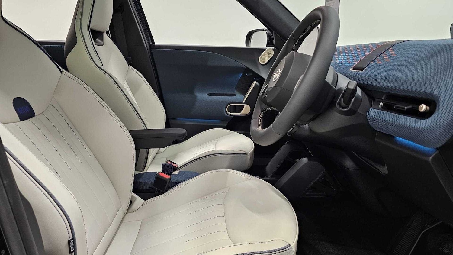 Used MINI Aceman 2025 for sale - 77147325: Photo 11