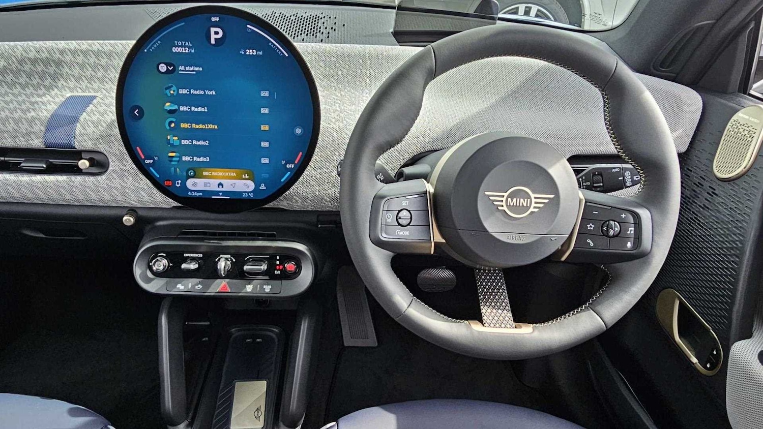 Used MINI Cooper 2025 for sale - 77147279: Photo 5