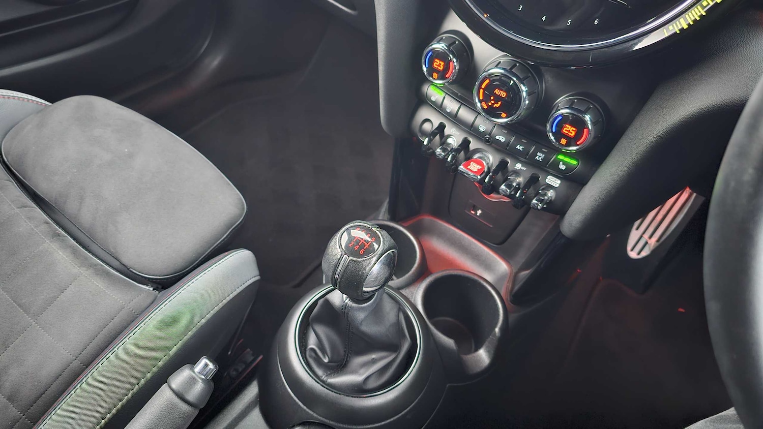 Used MINI Hatch 2021 for sale - 76732277: Photo 10