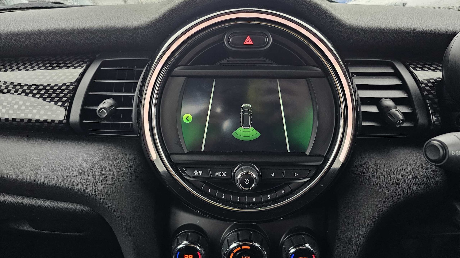 Used MINI Hatch 2018 for sale - 76842850: Photo 19