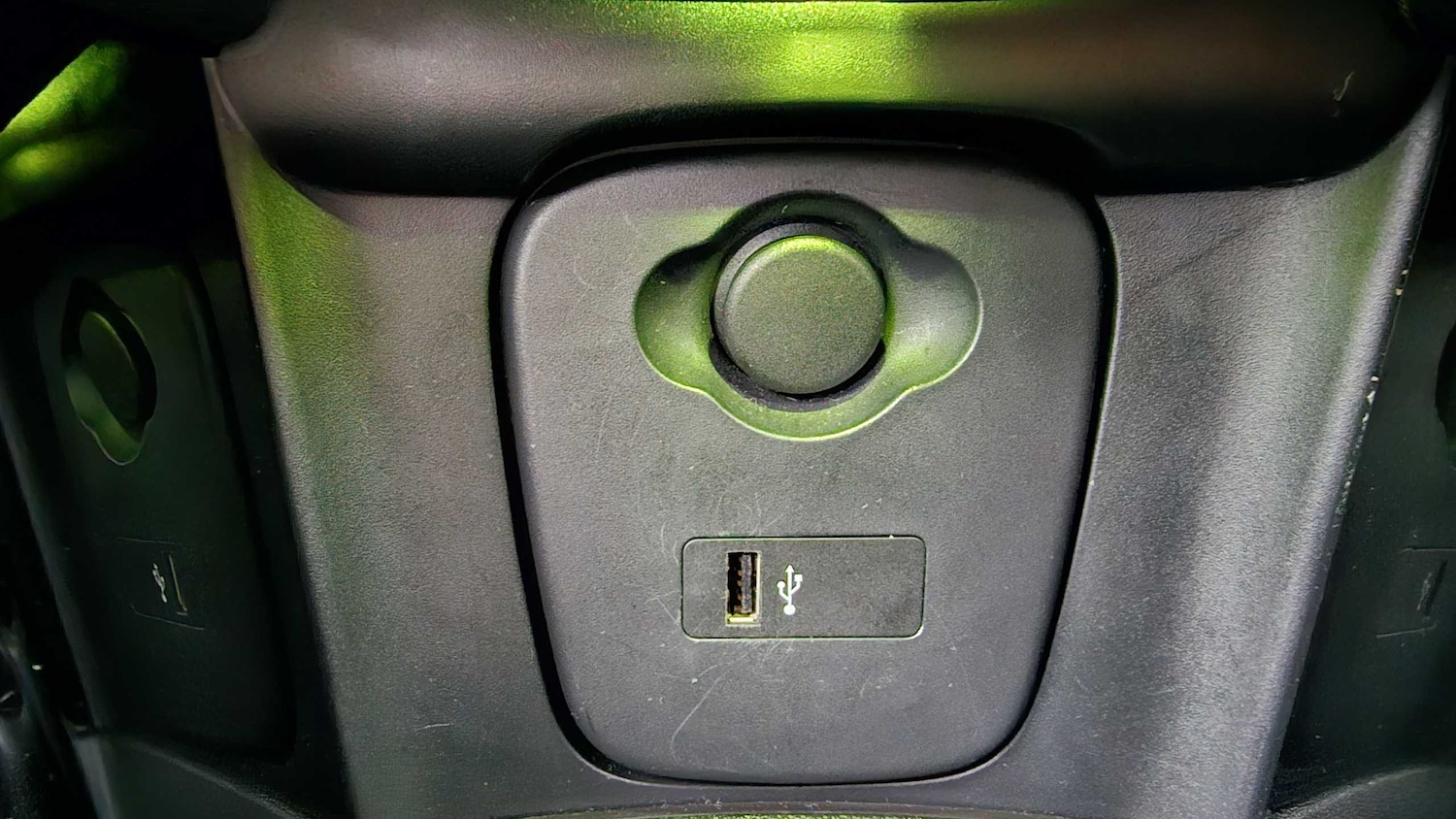 Used MINI Hatch 2018 for sale - 76842850: Photo 25