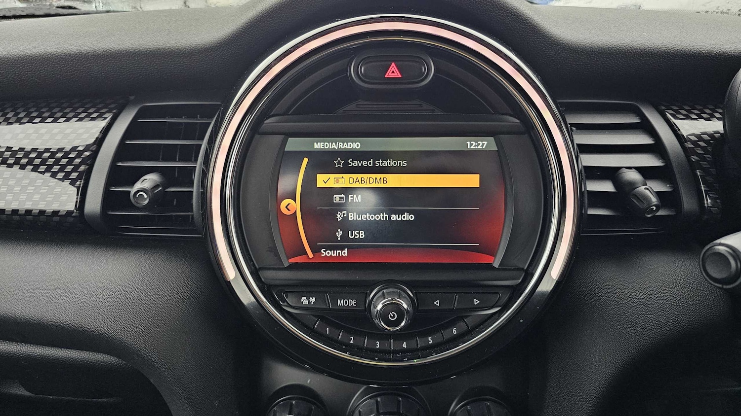 Used MINI Hatch 2018 for sale - 76842850: Photo 28