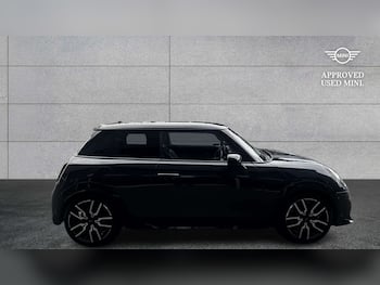 Used MINI Cooper 2024 for sale - 79556317: Photo