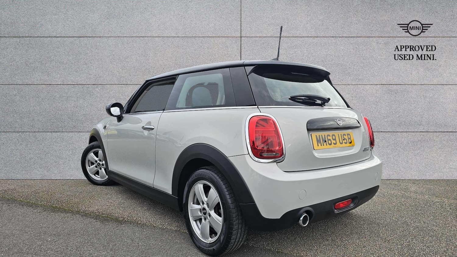 Used MINI Hatch 2019 for sale - 76475797: Photo 2