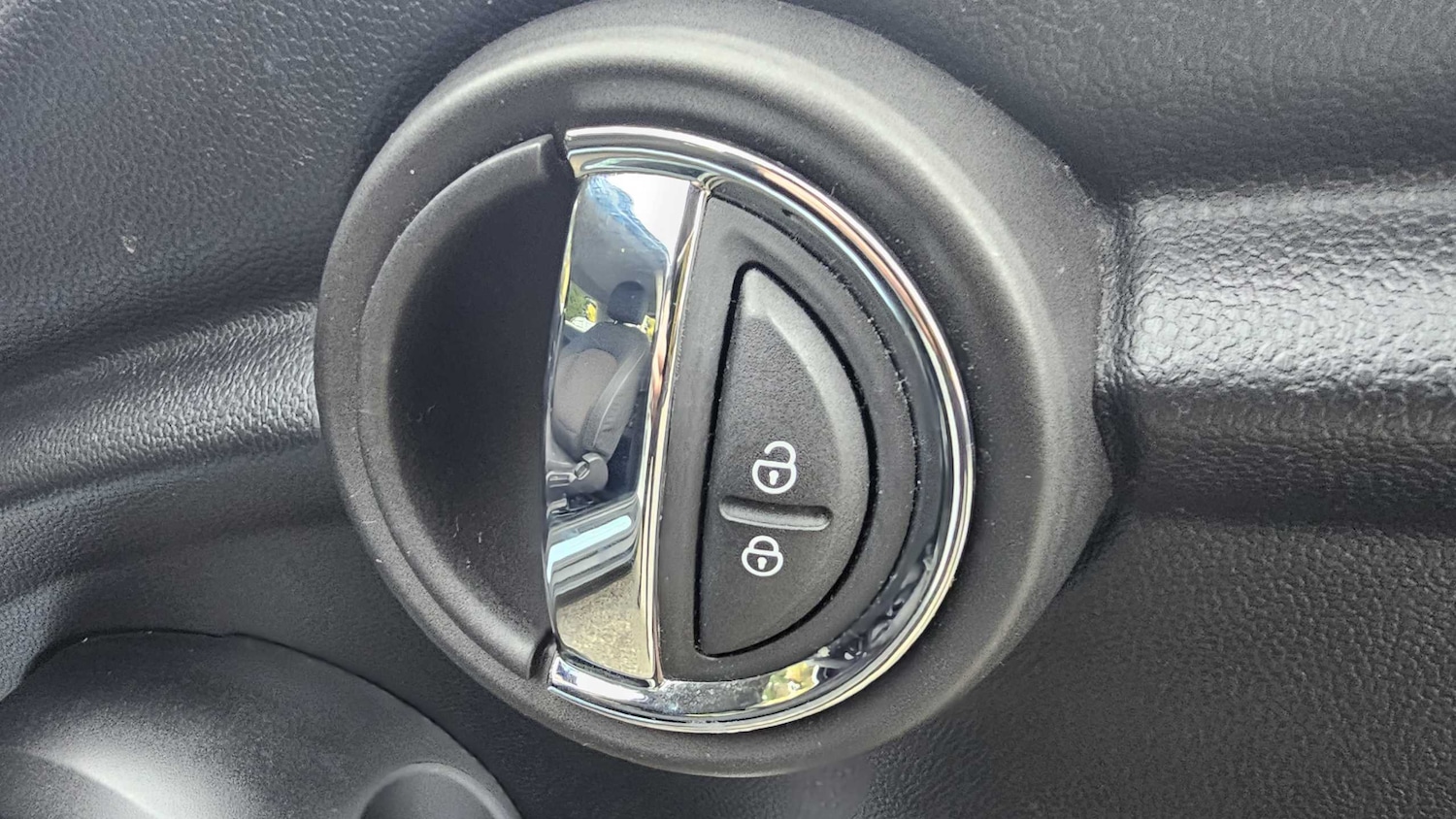 Used MINI Hatch 2019 for sale - 76475797: Photo 27