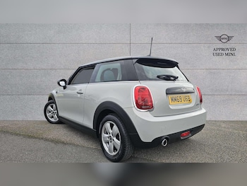 Used MINI Hatch 2019 for sale - 76475797: Photo