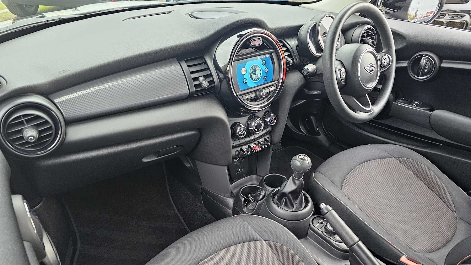 Used MINI Hatch 2019 for sale - 76475797: Photo 7