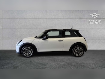 Used MINI Cooper 2024 for sale - 79078903: Photo