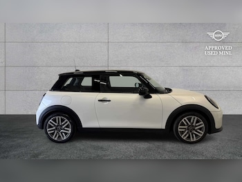 Used MINI Cooper 2024 for sale - 79078903: Photo