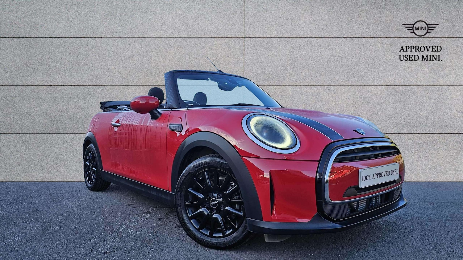 Used MINI Convertible 2024 for sale - 76088111: Photo 1