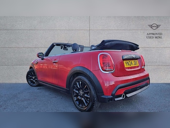 Used MINI Convertible 2024 for sale - 76088111: Photo