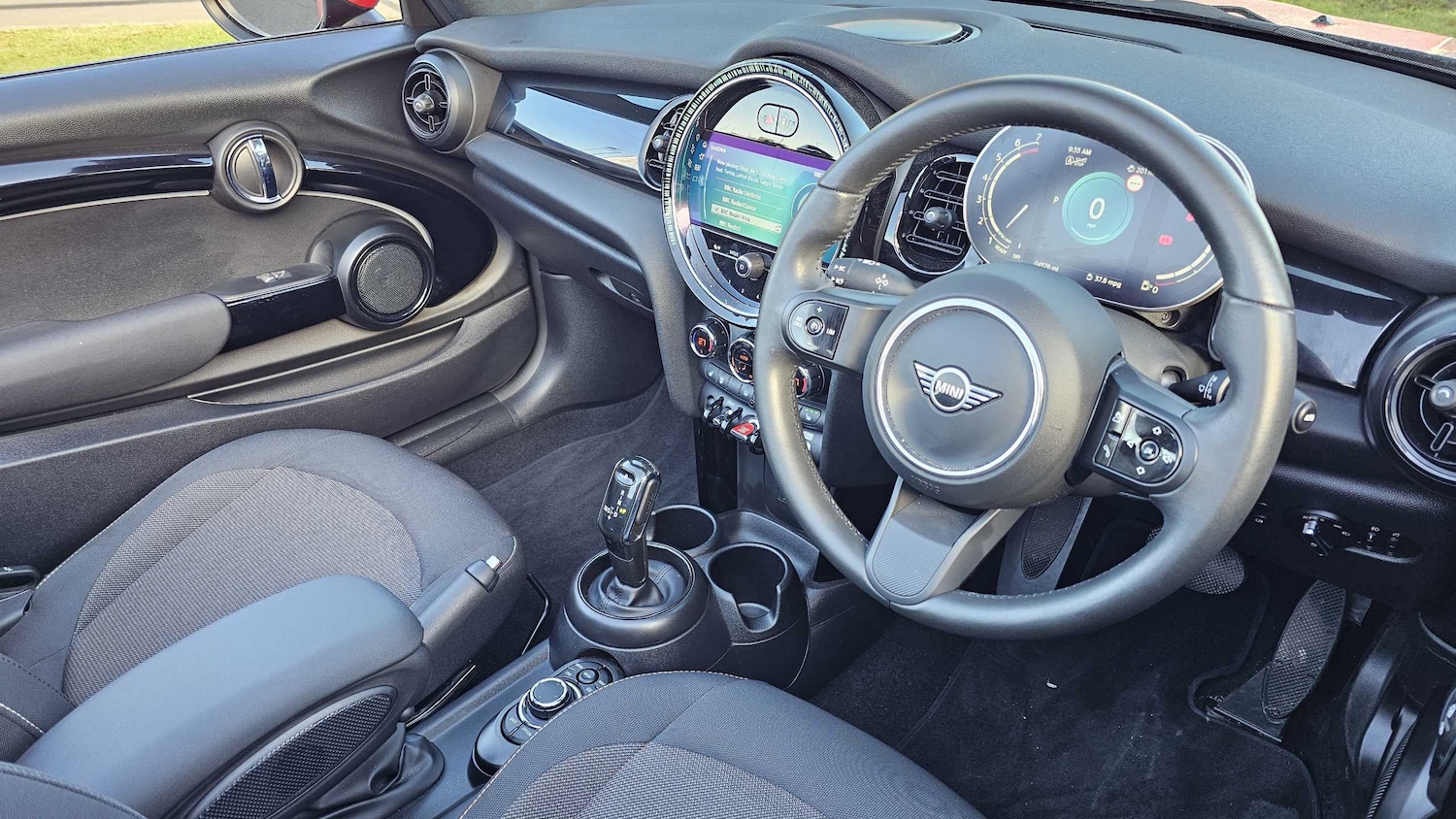 Used MINI Convertible 2024 for sale - 76088111: Photo 6