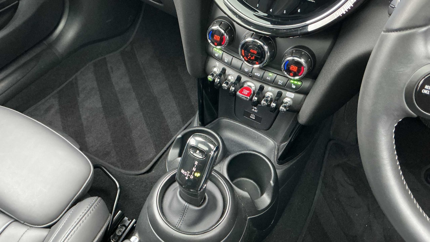 Used MINI Hatch 2023 for sale - 77414776: Photo 10