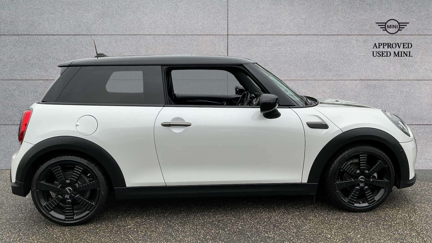 Used MINI Hatch 2023 for sale - 77414776: Photo 3