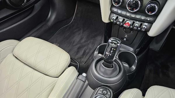Used MINI Hatch 2022 for sale - 76242461: Photo 10