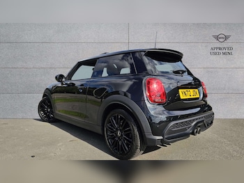 Used MINI Hatch 2022 for sale - 76242461: Photo 2