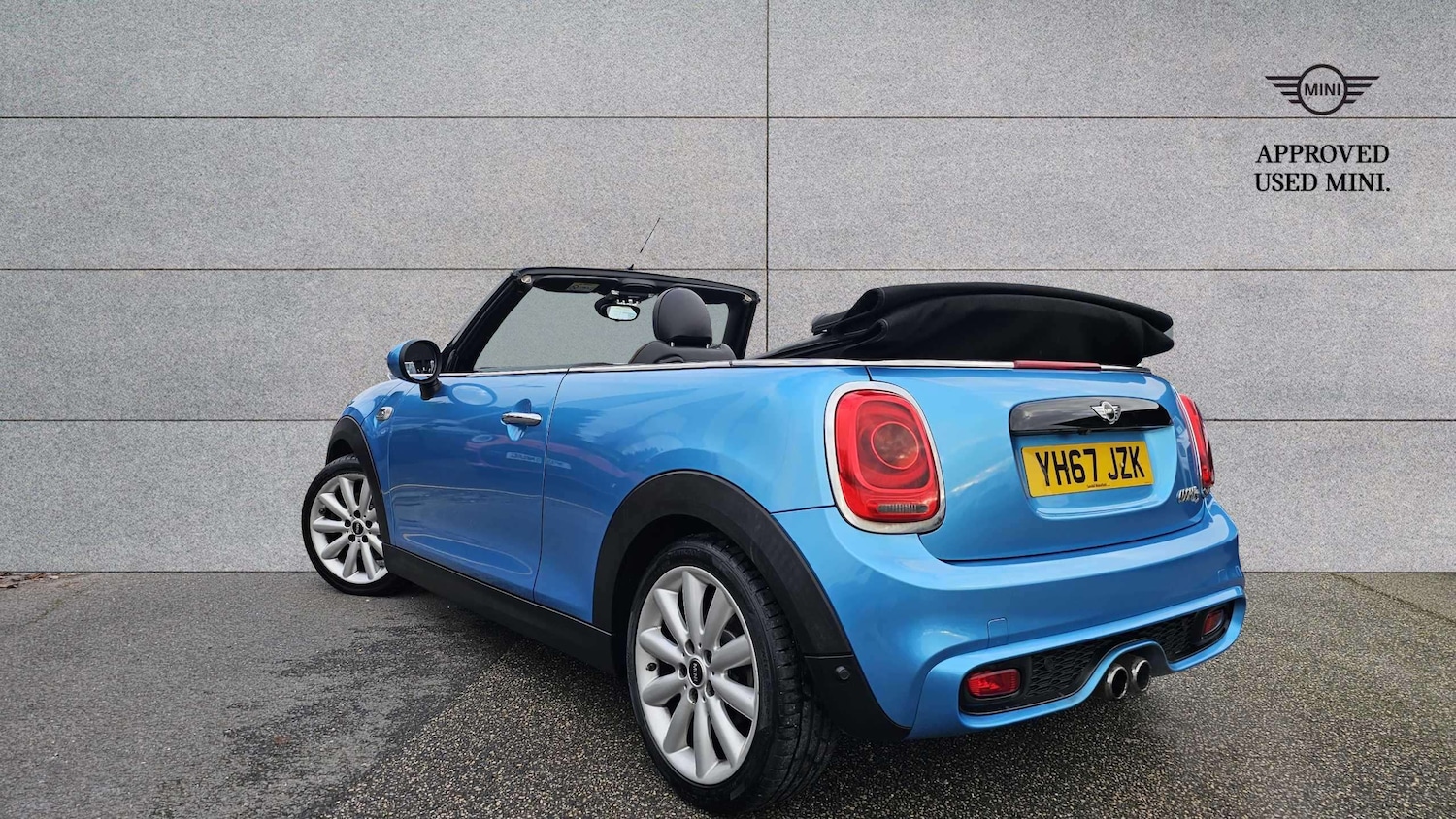 Used MINI Convertible 2017 for sale - 77051480: Photo 2
