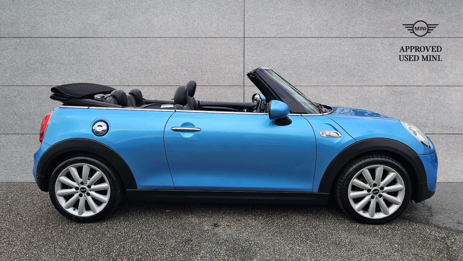 Used MINI Convertible 2017 for sale - 77051480: Photo 3