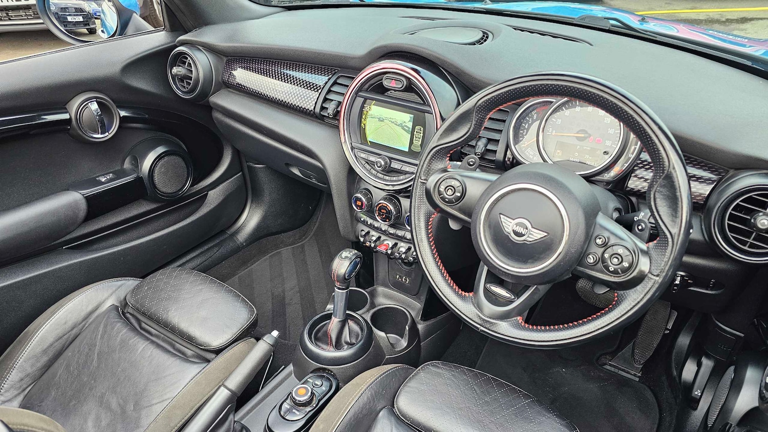 Used MINI Convertible 2017 for sale - 77051480: Photo 4