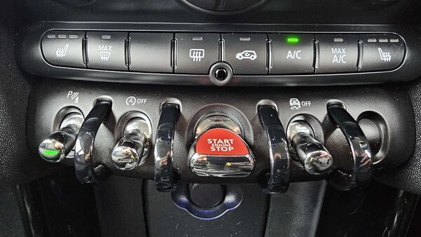 Used MINI Hatch 2022 for sale - 76170128: Photo 26