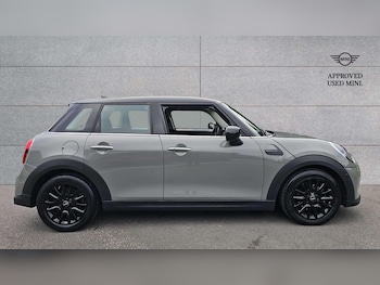 Used MINI Hatch 2022 for sale - 76170128: Photo 3