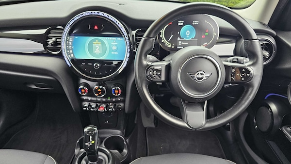 Used MINI Hatch 2022 for sale - 76170128: Photo 5